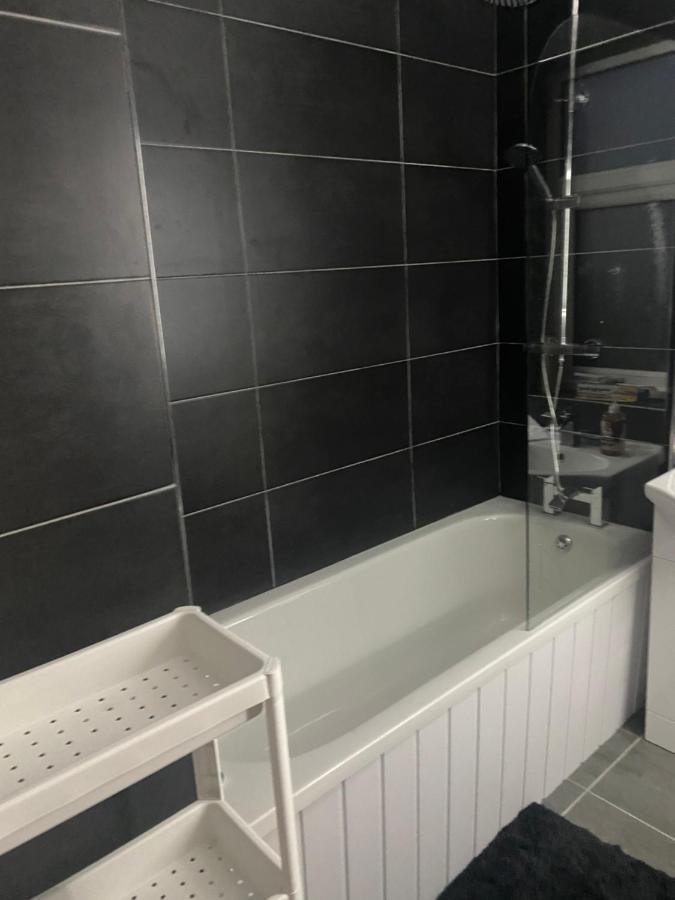 Convenient Room Belfast Exterior foto